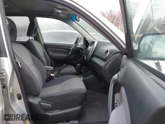 ✅ 2004 Toyota RAV4 • VIN: JTEHD20V246016021 • Lot: 43908119. Wystawiony na IAAI z przebiegiem 249 825 mil. Bezpłatny archiwum sprzedaży aukcyjnych z USA i szczegółowy raport historii pojazdu na DreamBid. Zdjęcie 5.