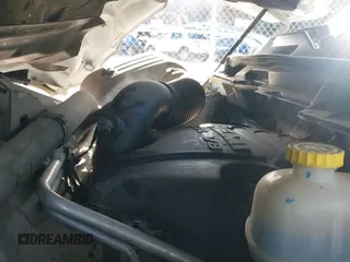 ✅ 2016 Ram 1500 Tradesman • VIN: 3C6JR7DT3GG312169 • Lot: 41335098. Wystawiony na IAAI z przebiegiem 128 499 mil. Bezpłatny archiwum sprzedaży aukcyjnych z USA i szczegółowy raport historii pojazdu na DreamBid. Zdjęcie 19.