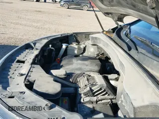 ✅ 2014 Kia Sorento LX • VIN: 5XYKT3A67EG477398 • Lot: 43664467. Listed on IAAI with 250,060 mi. Free auction sales archive from the USA and detailed vehicle history report at DreamBid. Image 12.