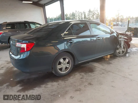 ✅ 2012 Toyota Camry XLE • VIN: 4T4BF1FK2CR236279 • Лот: 44154402. Опубликован ранее на IAAI с пробегом 210 032 миль. Бесплатный доступ к архиву аукционных продаж из США и подробный отчёт об истории автомобиля на DreamBid. Изображение 4.