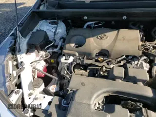 ✅ 2022 Toyota RAV4 XLE • VIN: 2T3P1RFV2NC285601 • Лот: 92286145. Опубликован ранее на Copart с пробегом 49 601 миль. Бесплатный доступ к архиву аукционных продаж из США и подробный отчёт об истории автомобиля на DreamBid. Изображение 17.