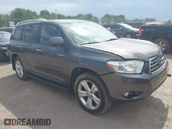 ✅ 2008 Toyota Highlander Limited • VIN: JTEES42A982080990 • Lot: 45250263. Listed on IAAI with 119,205 mi. Free auction sales archive from the USA and detailed vehicle history report at DreamBid. Image 1.