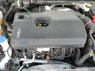 ✅ 2020 Lincoln Nautilus Reserve • VIN: 2LMPJ8K97LBL19808 • Lot: 70695875. Wystawiony na Copart z przebiegiem 38 751 mil. Bezpłatny archiwum sprzedaży aukcyjnych z USA i szczegółowy raport historii pojazdu na DreamBid. Zdjęcie 16.