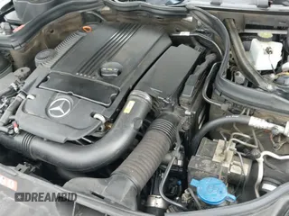 ✅ 2013 Mercedes-Benz C 250 Sport • VIN: WDDGF4HB4DR247118 • Lot: 43569498. Wystawiony na IAAI z przebiegiem 176 521 mil. Bezpłatny archiwum sprzedaży aukcyjnych z USA i szczegółowy raport historii pojazdu na DreamBid. Zdjęcie 19.