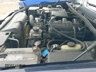 ✅ 2002 Ford Explorer XLT • VIN: 1FMDU73E32ZA80118 • Lot: 42506406. Listed on IAAI with 124,011 mi. Free auction sales archive from the USA and detailed vehicle history report at DreamBid. Image 12.