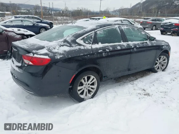 ✅ 2015 Chrysler 200 Limited • VIN: 1C3CCCAB9FN608170 • Lot: 41267344. Wystawiony na IAAI z przebiegiem 133 216 mil. Bezpłatny archiwum sprzedaży aukcyjnych z USA i szczegółowy raport historii pojazdu na DreamBid. Zdjęcie 4.