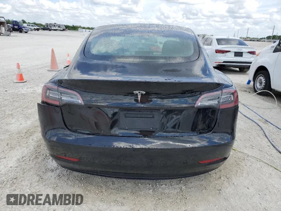 ✅ 2021 Tesla Model 3 Standard Range Plus • VIN: 5YJ3E1EA4MF054141 • Лот: 55552213. Опубліковано раніше на Copart з пробігом 23 002 миль. Безкоштовний доступ до архіву аукціонних продажів зі США та докладний звіт про історію автомобіля на DreamBid. Зображення 6.