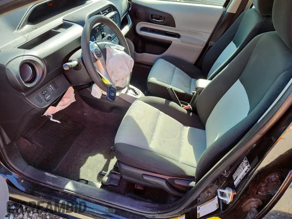 ✅ 2014 Toyota Prius Three • VIN: JTDKDTB30E1567865 • Лот: 58154266. Опубліковано раніше на Copart з пробігом 130 058 миль. Безкоштовний доступ до архіву аукціонних продажів зі США та докладний звіт про історію автомобіля на DreamBid. Зображення 7.