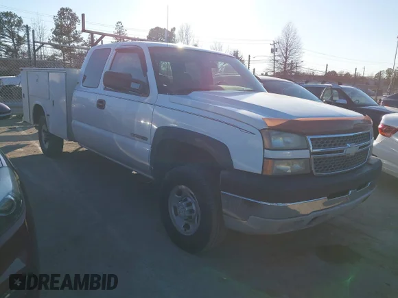 ✅ 2005 Chevrolet Silverado 2500HD Work Truck • VIN: 1GBHC29U25E274228 • Лот: 44351719. Опубликован ранее на IAAI с пробегом 267 399 миль. Бесплатный доступ к архиву аукционных продаж из США и подробный отчёт об истории автомобиля на DreamBid. Изображение 1.