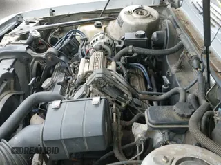 ✅ 1992 Buick Century Special • VIN: 1G4AG54N6N6476806 • Lot: 42305549. Wystawiony na IAAI z przebiegiem 74 566 mil. Bezpłatny archiwum sprzedaży aukcyjnych z USA i szczegółowy raport historii pojazdu na DreamBid. Zdjęcie 18.