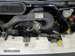 ✅ 2019 Ford Transit • VIN: 1FTYE2CM8KKB32476 • Lot: 68735675. Listed on Copart with 121,073 mi. Free auction sales archive from the USA and detailed vehicle history report at DreamBid. Image 14.