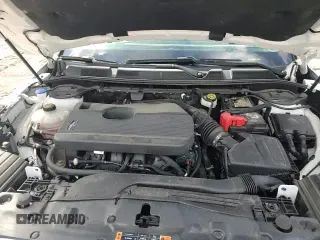 ✅ 2020 Lincoln Corsair Standard • VIN: 5LMCJ1C97LUL03972 • Lot: 82256955. Wystawiony na Copart z przebiegiem 100 153 mil. Bezpłatny archiwum sprzedaży aukcyjnych z USA i szczegółowy raport historii pojazdu na DreamBid. Zdjęcie 14.