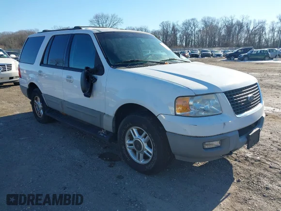 ✅ 2003 Ford Expedition Special Service • VIN: 1FMPU16L73LA20027 • Lot: 41406522. Wystawiony na IAAI z przebiegiem 147 245 mil. Bezpłatny archiwum sprzedaży aukcyjnych z USA i szczegółowy raport historii pojazdu na DreamBid. Zdjęcie 1.