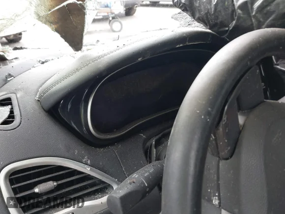 ✅ 2013 Dodge Dart Limited • VIN: 1C3CDFCH0DD319830 • Lot: 41277174. Wystawiony na IAAI z przebiegiem Nie podano. Bezpłatny archiwum sprzedaży aukcyjnych z USA i szczegółowy raport historii pojazdu na DreamBid. Zdjęcie 7.