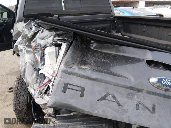 ✅ 2020 Ford Ranger XLT • VIN: 1FTER4FH0LLA20204 • Лот: 44416354. Опубліковано раніше на IAAI з пробігом 105 391 миль. Безкоштовний доступ до архіву аукціонних продажів зі США та докладний звіт про історію автомобіля на DreamBid. Зображення 6.