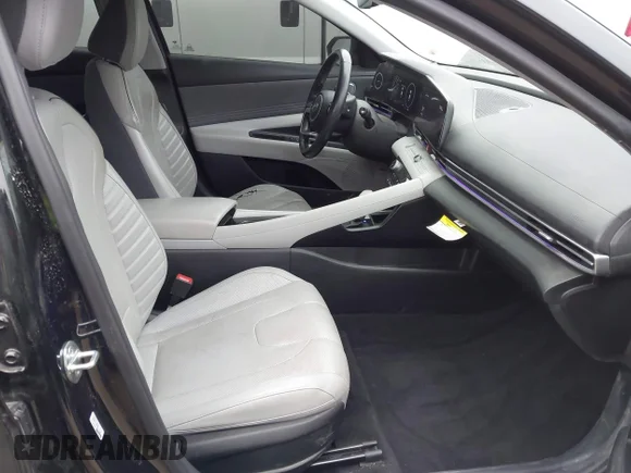 ✅ 2021 Hyundai Elantra Limited • VIN: 5NPLP4AG0MH047436 • Lot: 43921459. Wystawiony na IAAI z przebiegiem 79 459 mil. Bezpłatny archiwum sprzedaży aukcyjnych z USA i szczegółowy raport historii pojazdu na DreamBid. Zdjęcie 5.