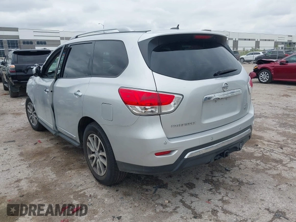 ✅ 2016 Nissan Pathfinder S • VIN: 5N1AR2MM7GC621291 • Lot: 45077153. Wystawiony na IAAI z przebiegiem 137 994 mil. Bezpłatny archiwum sprzedaży aukcyjnych z USA i szczegółowy raport historii pojazdu na DreamBid. Zdjęcie 3.