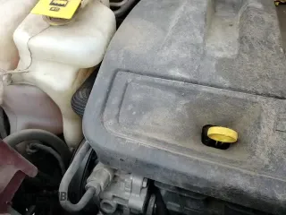 ✅ 2017 Jeep Patriot Latitude • VIN: 1C4NJPFBXHD184372 • Лот: 70839185. Опубликован ранее на Copart с пробегом 130 663 миль. Бесплатный доступ к архиву аукционных продаж из США и подробный отчёт об истории автомобиля на DreamBid. Изображение 14.