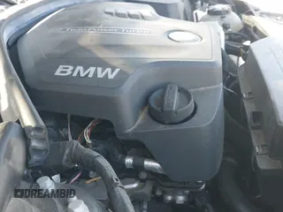 ✅ 2015 BMW 3 Series 328i xDrive • VIN: WBA3B5C52FF962217 • Lot: 42381116. Wystawiony na IAAI z przebiegiem 72 777 mil. Bezpłatny archiwum sprzedaży aukcyjnych z USA i szczegółowy raport historii pojazdu na DreamBid. Zdjęcie 20.