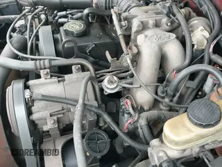 ✅ 1992 Ford Ranger • VIN: 1FTCR10AXNUB46309 • Lot: 43466526. Wystawiony na IAAI z przebiegiem 78 418 mil. Bezpłatny archiwum sprzedaży aukcyjnych z USA i szczegółowy raport historii pojazdu na DreamBid. Zdjęcie 12.