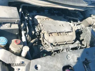 ✅ 2012 Honda Odyssey LX • VIN: 5FNRL5H22CB142597 • Lot: 43606514. Wystawiony na IAAI z przebiegiem 306 285 mil. Bezpłatny archiwum sprzedaży aukcyjnych z USA i szczegółowy raport historii pojazdu na DreamBid. Zdjęcie 12.