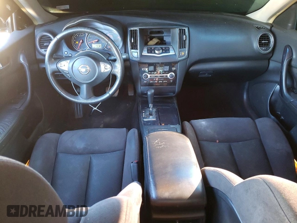 ✅ 2014 Nissan Maxima S • VIN: 1N4AA5AP0EC467067 • Lot: 77278055. Wystawiony na Copart z przebiegiem 152 416 mil. Bezpłatny archiwum sprzedaży aukcyjnych z USA i szczegółowy raport historii pojazdu na DreamBid. Zdjęcie 8.