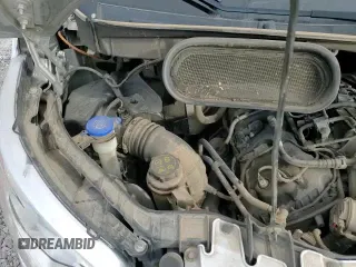 ✅ 2018 Ford Transit Passenger XL • VIN: 1FBZX2YG1JKA87840 • Lot: 86098874. Wystawiony na Copart z przebiegiem 68 853 mil. Bezpłatny archiwum sprzedaży aukcyjnych z USA i szczegółowy raport historii pojazdu na DreamBid. Zdjęcie 14.