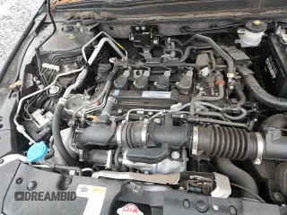 ✅ 2020 Honda Accord Sport • VIN: 1HGCV1F35LA082930 • Lot: 89834325. Wystawiony na Copart z przebiegiem 104 457 mil. Bezpłatny archiwum sprzedaży aukcyjnych z USA i szczegółowy raport historii pojazdu na DreamBid. Zdjęcie 16.