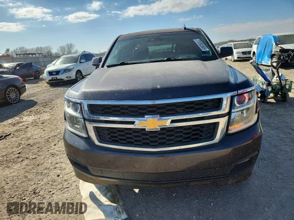 ✅ 2015 Chevrolet Suburban LT • VIN: 1GNSKJKC2FR705264 • Lot: 77850265. Wystawiony na Copart z przebiegiem 195 392 mil. Bezpłatny archiwum sprzedaży aukcyjnych z USA i szczegółowy raport historii pojazdu na DreamBid. Zdjęcie 5.