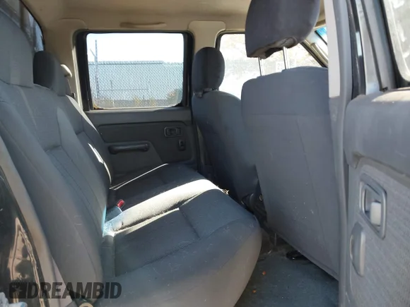 ✅ 2002 Nissan Frontier SE • VIN: 1N6ED29X92C323614 • Лот: 43550328. Опубликован ранее на IAAI с пробегом 232 831 миль. Бесплатный доступ к архиву аукционных продаж из США и подробный отчёт об истории автомобиля на DreamBid. Изображение 8.