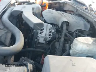 ✅ 2005 Chevrolet Tahoe LS • VIN: 1GNEC13V35R179199 • Lot: 43566378. Wystawiony na IAAI z przebiegiem 317 496 mil. Bezpłatny archiwum sprzedaży aukcyjnych z USA i szczegółowy raport historii pojazdu na DreamBid. Zdjęcie 12.