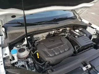 ✅ 2020 Volkswagen Tiguan SE • VIN: 3VV2B7AX2LM047931 • Lot: 86288785. Wystawiony na Copart z przebiegiem 81 969 mil. Bezpłatny archiwum sprzedaży aukcyjnych z USA i szczegółowy raport historii pojazdu na DreamBid. Zdjęcie 16.