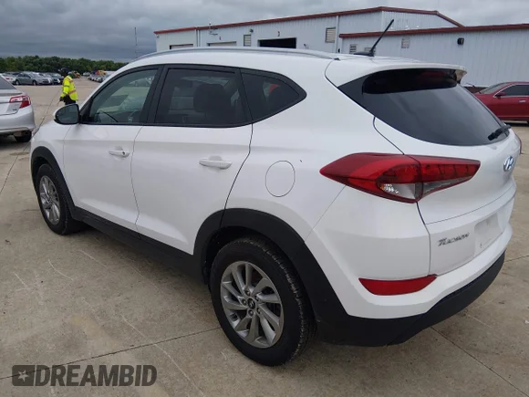 ✅ 2016 Hyundai Tucson SE • VIN: KM8J33A47GU245679 • Лот: 45450159. Опубліковано раніше на IAAI з пробігом 130 308 миль. Безкоштовний доступ до архіву аукціонних продажів зі США та докладний звіт про історію автомобіля на DreamBid. Зображення 3.