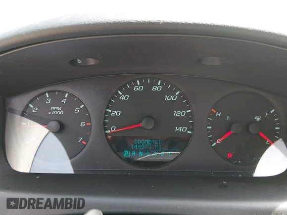 ✅ 2010 Chevrolet Impala LS • VIN: 2G1WA5EK8A1258134 • Lot: 45249687. Wystawiony na IAAI z przebiegiem 144 075 mil. Bezpłatny archiwum sprzedaży aukcyjnych z USA i szczegółowy raport historii pojazdu na DreamBid. Zdjęcie 7.