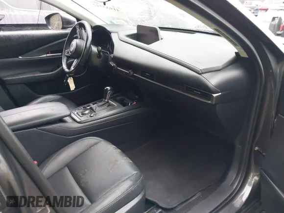 ✅ 2021 Mazda CX-30 Select • VIN: 3MVDMBBL2MM312752 • Лот: 41933342. Опубліковано раніше на IAAI з пробігом 52 213 миль. Безкоштовний доступ до архіву аукціонних продажів зі США та докладний звіт про історію автомобіля на DreamBid. Зображення 5.