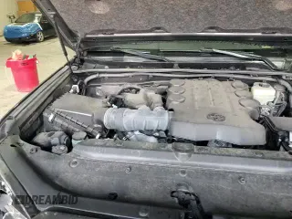 ✅ 2021 Toyota 4Runner SR5 Premium • VIN: JTENU5JR9M5922064 • Lot: 90017045. Wystawiony na Copart z przebiegiem 51 801 mil. Bezpłatny archiwum sprzedaży aukcyjnych z USA i szczegółowy raport historii pojazdu na DreamBid. Zdjęcie 17.