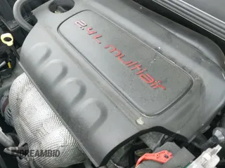 ✅ 2017 FIAT 500X Pop • VIN: ZFBCFXAB2HP597792 • Lot: 42252412. Wystawiony na IAAI z przebiegiem 107 998 mil. Bezpłatny archiwum sprzedaży aukcyjnych z USA i szczegółowy raport historii pojazdu na DreamBid. Zdjęcie 14.