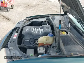 ✅ 2000 Audi A6 • VIN: WAULH24B2YN037012 • Lot: 42990552. Wystawiony na IAAI z przebiegiem 191 539 mil. Bezpłatny archiwum sprzedaży aukcyjnych z USA i szczegółowy raport historii pojazdu na DreamBid. Zdjęcie 15.