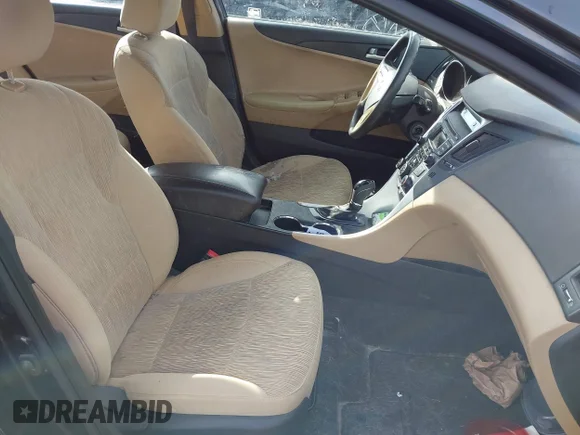 ✅ 2014 Hyundai Sonata GLS • VIN: 5NPEB4AC9EH870095 • Lot: 44199617. Wystawiony na IAAI z przebiegiem 105 448 mil. Bezpłatny archiwum sprzedaży aukcyjnych z USA i szczegółowy raport historii pojazdu na DreamBid. Zdjęcie 5.