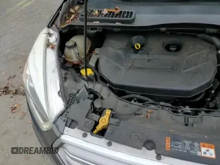 ✅ 2017 Ford Escape Titanium • VIN: 1FMCU9J9XHUB56064 • Лот: 93938035. Опубликован ранее на Copart с пробегом 83 172 миль. Бесплатный доступ к архиву аукционных продаж из США и подробный отчёт об истории автомобиля на DreamBid. Изображение 13.