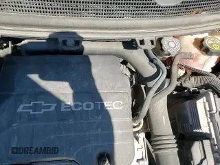 ✅ 2018 Chevrolet Cruze LS • VIN: 1G1BC5SM9J7141437 • Lot: 90087175. Listed on Copart with 83,979 mi. Free auction sales archive from the USA and detailed vehicle history report at DreamBid. Image 15.