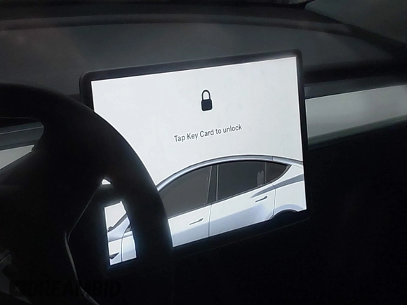 ✅ 2025 Tesla Model Y Long Range • VIN: 7SAYGAEE6SF265117 • Lot: 43641778. Listed on IAAI with Not provided. Free auction sales archive from the USA and detailed vehicle history report at DreamBid. Image 7.