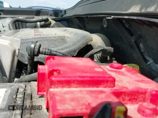 ✅ 2020 Jeep Renegade Latitude • VIN: ZACNJBBB7LPL52498 • Lot: 43005984. Wystawiony na IAAI z przebiegiem 111 350 mil. Bezpłatny archiwum sprzedaży aukcyjnych z USA i szczegółowy raport historii pojazdu na DreamBid. Zdjęcie 20.