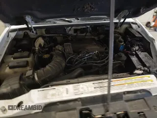 ✅ 2000 Ford Explorer Eddie Bauer • VIN: 1FMDU84P0YZC67167 • Лот: 85806684. Опубликован ранее на Copart с пробегом 156 411 миль. Бесплатный доступ к архиву аукционных продаж из США и подробный отчёт об истории автомобиля на DreamBid. Изображение 14.