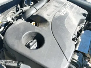 2019 Chevrolet Equinox LT z VIN 2GNAXKEV5K6110429, wystawiony jako IAAI lot #43391808 z przebiegiem 116 095 mil mil oraz . Historia ofert i sprzedaży dostępna na DreamBid. Obrazek 24.