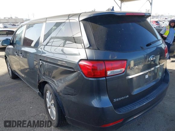 ✅ 2015 Kia Sedona LX • VIN: KNDMB5C17F6045987 • Lot: 44296927. Wystawiony na IAAI z przebiegiem 110 313 mil. Bezpłatny archiwum sprzedaży aukcyjnych z USA i szczegółowy raport historii pojazdu na DreamBid. Zdjęcie 3.