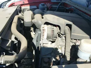 ✅ 2010 Chevrolet Silverado 1500 LT • VIN: 1GCSCSE00AZ279290 • Lot: 43444800. Wystawiony na IAAI z przebiegiem 156 923 mil. Bezpłatny archiwum sprzedaży aukcyjnych z USA i szczegółowy raport historii pojazdu na DreamBid. Zdjęcie 18.