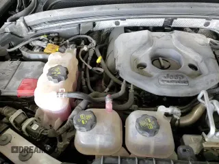 ✅ 2022 Jeep Grand Cherokee Overland • VIN: 1C4RJYD63N8764662 • Lot: 48997535. Listed on Copart with 21,412 mi. Free auction sales archive from the USA and detailed vehicle history report at DreamBid. Image 14.