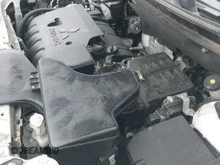 ✅ 2018 Mitsubishi Outlander SE • VIN: JA4AD3A37JZ000894 • Lot: 43715703. Wystawiony na IAAI z przebiegiem 139 604 mil. Bezpłatny archiwum sprzedaży aukcyjnych z USA i szczegółowy raport historii pojazdu na DreamBid. Zdjęcie 22.