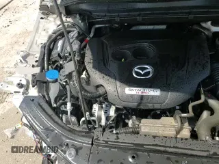 ✅ 2025 Mazda CX-5 Premium • VIN: JM3KFBDYXS0609495 • Lot: 68913545. Wystawiony na Copart z przebiegiem 1 810 mil. Bezpłatny archiwum sprzedaży aukcyjnych z USA i szczegółowy raport historii pojazdu na DreamBid. Zdjęcie 17.